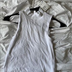 Turtle neck crop top